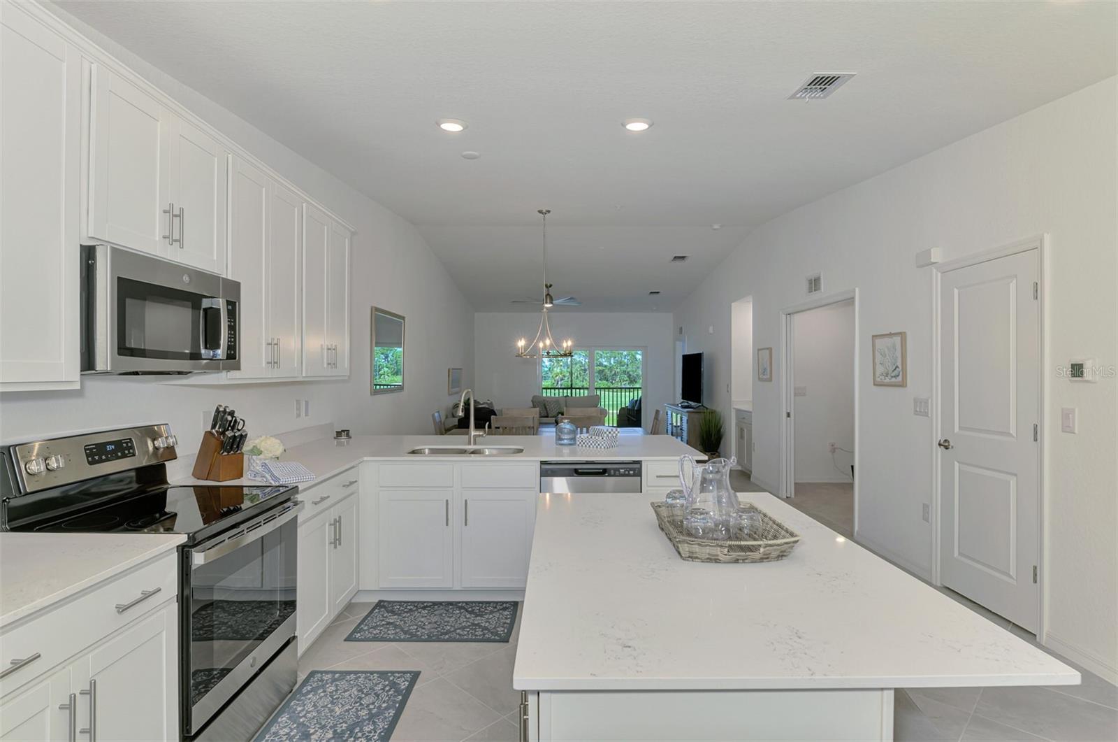 12470 WELLEN GOLF ST #207 — photo 13