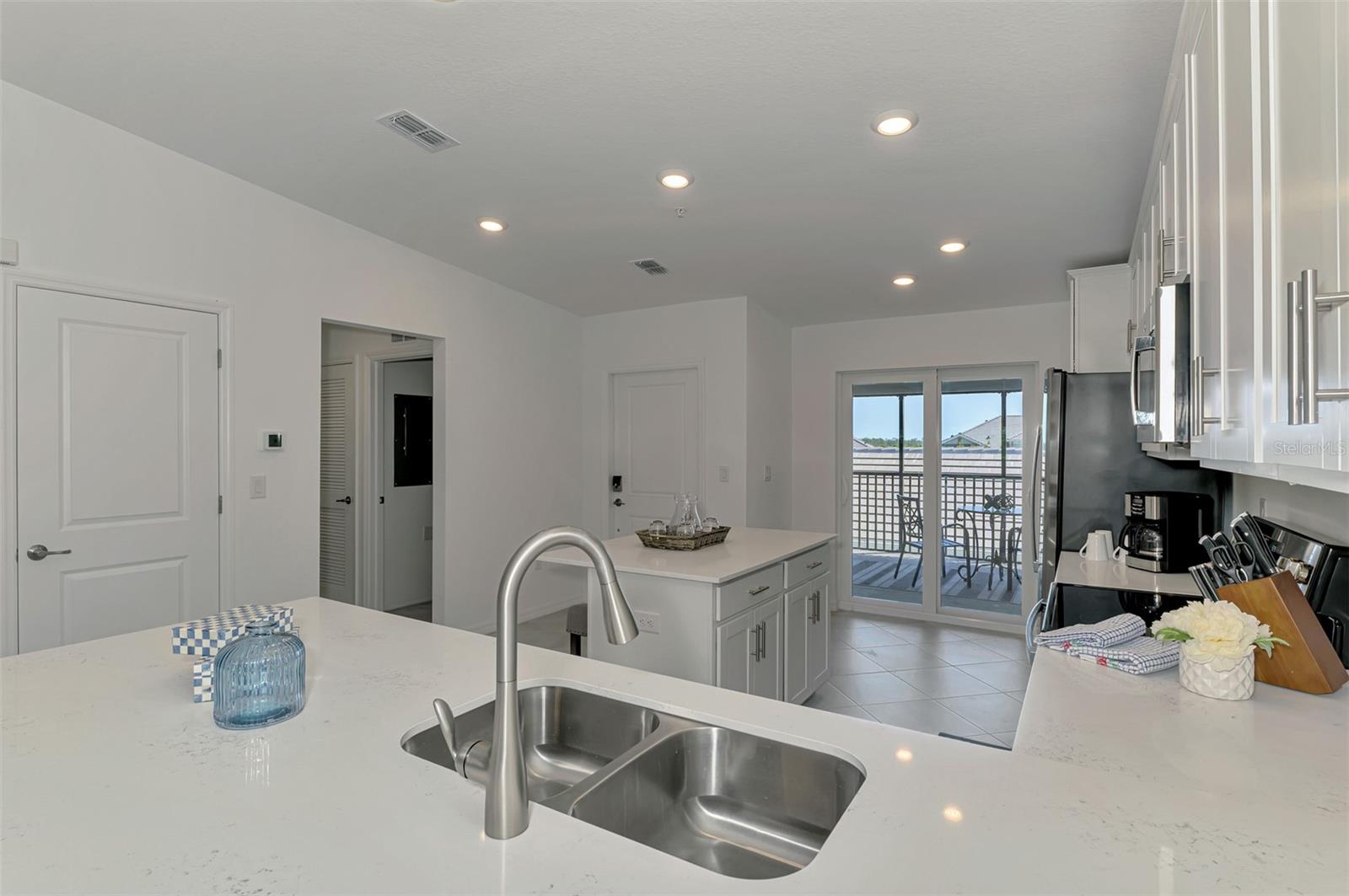 12470 WELLEN GOLF ST #207 — photo 8