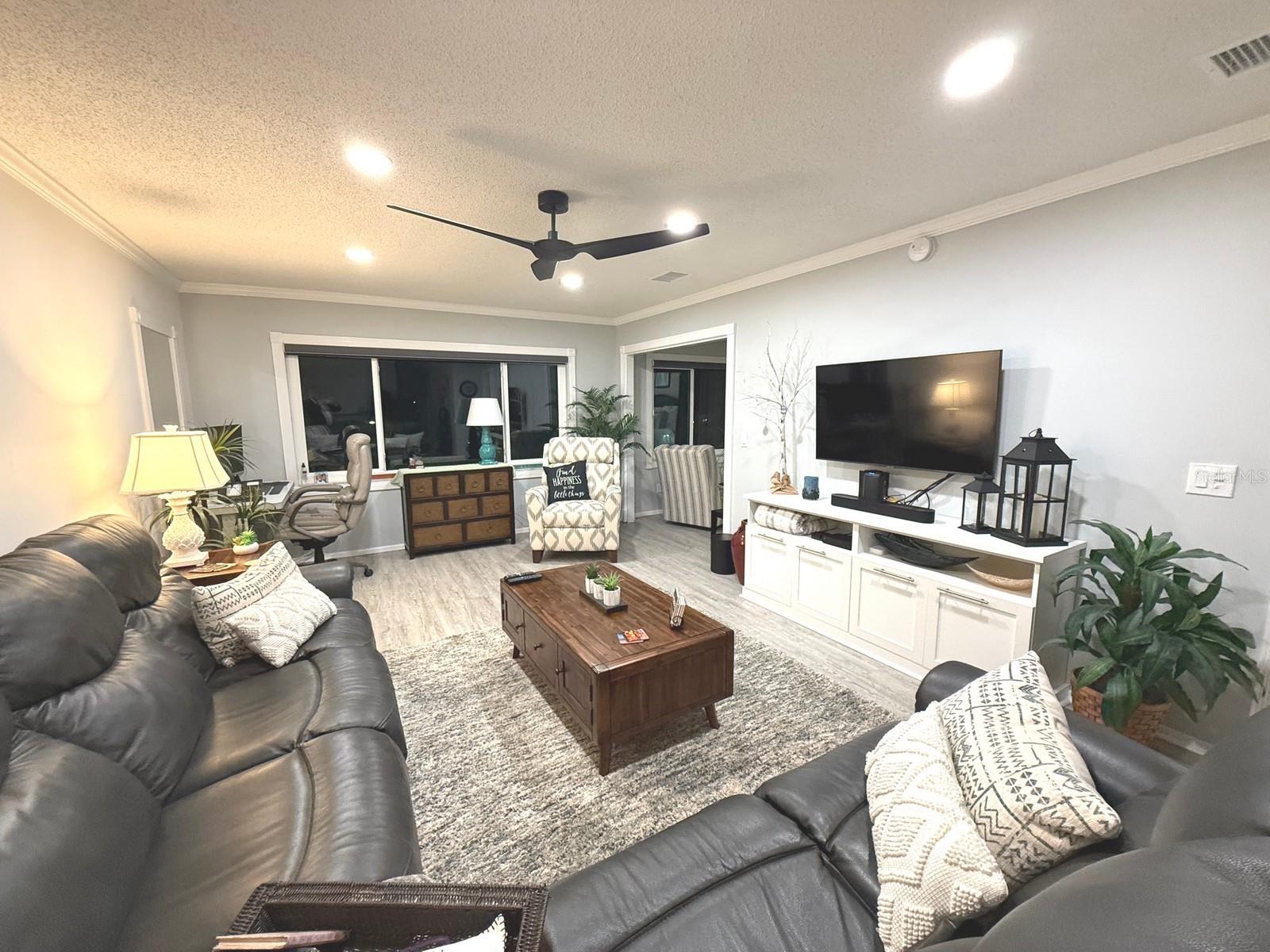 100 BLUFF VIEW DR #317A — photo 7