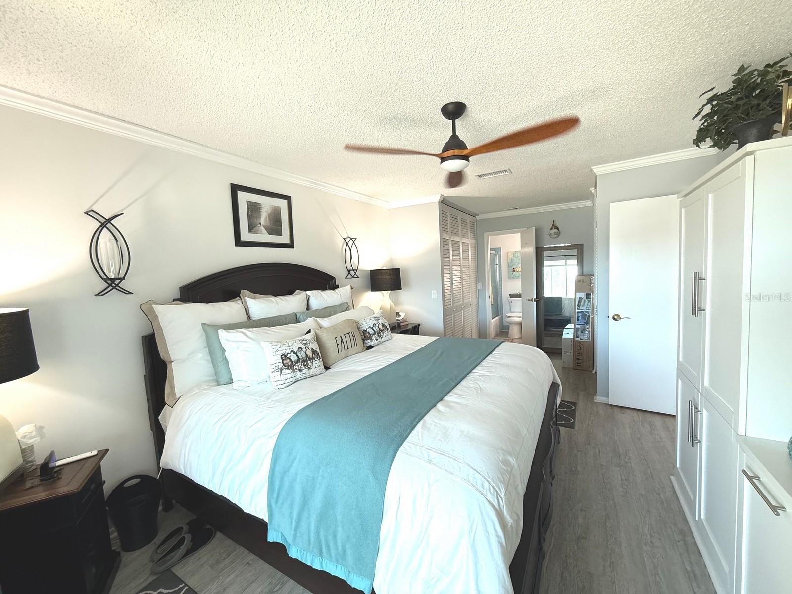 100 BLUFF VIEW DR #317A — photo 20