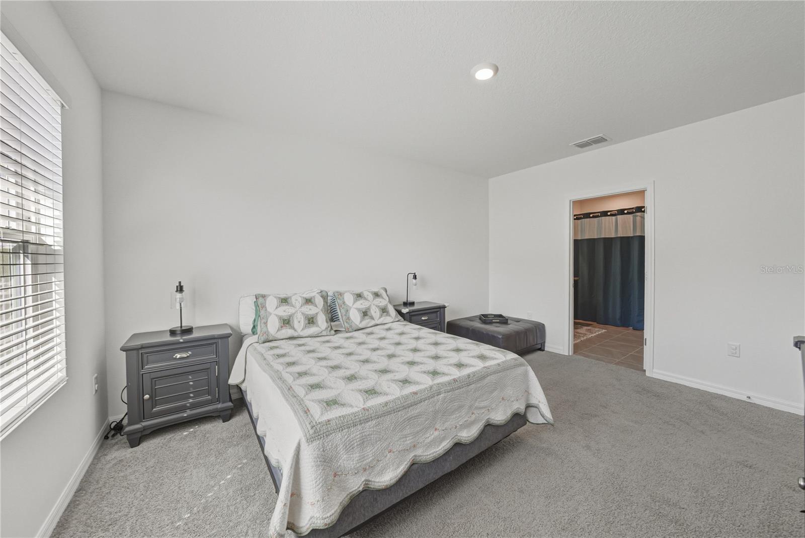 2741 GARDINER LN — photo 18