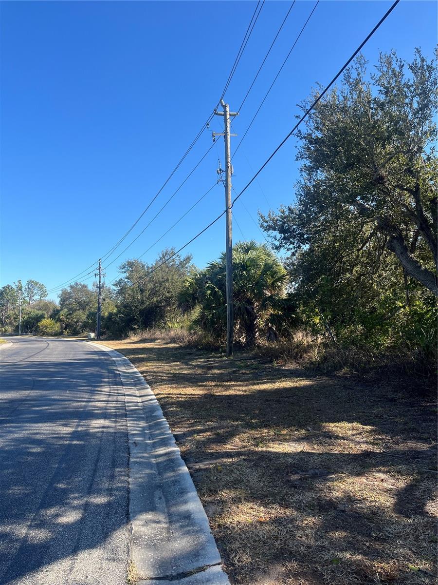 E SKLAR DR — photo 2