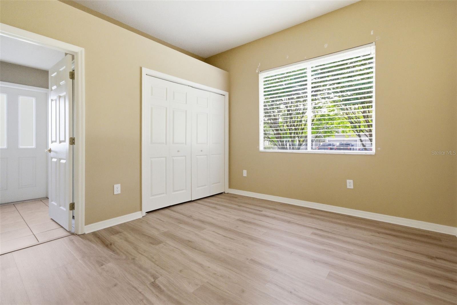 915 VISTA VERDE LN — photo 28