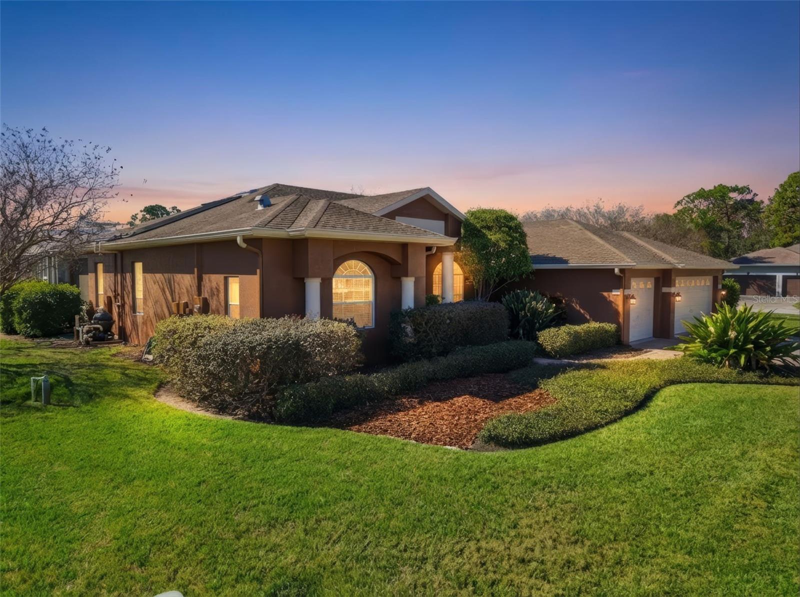 915 VISTA VERDE LN — photo 35