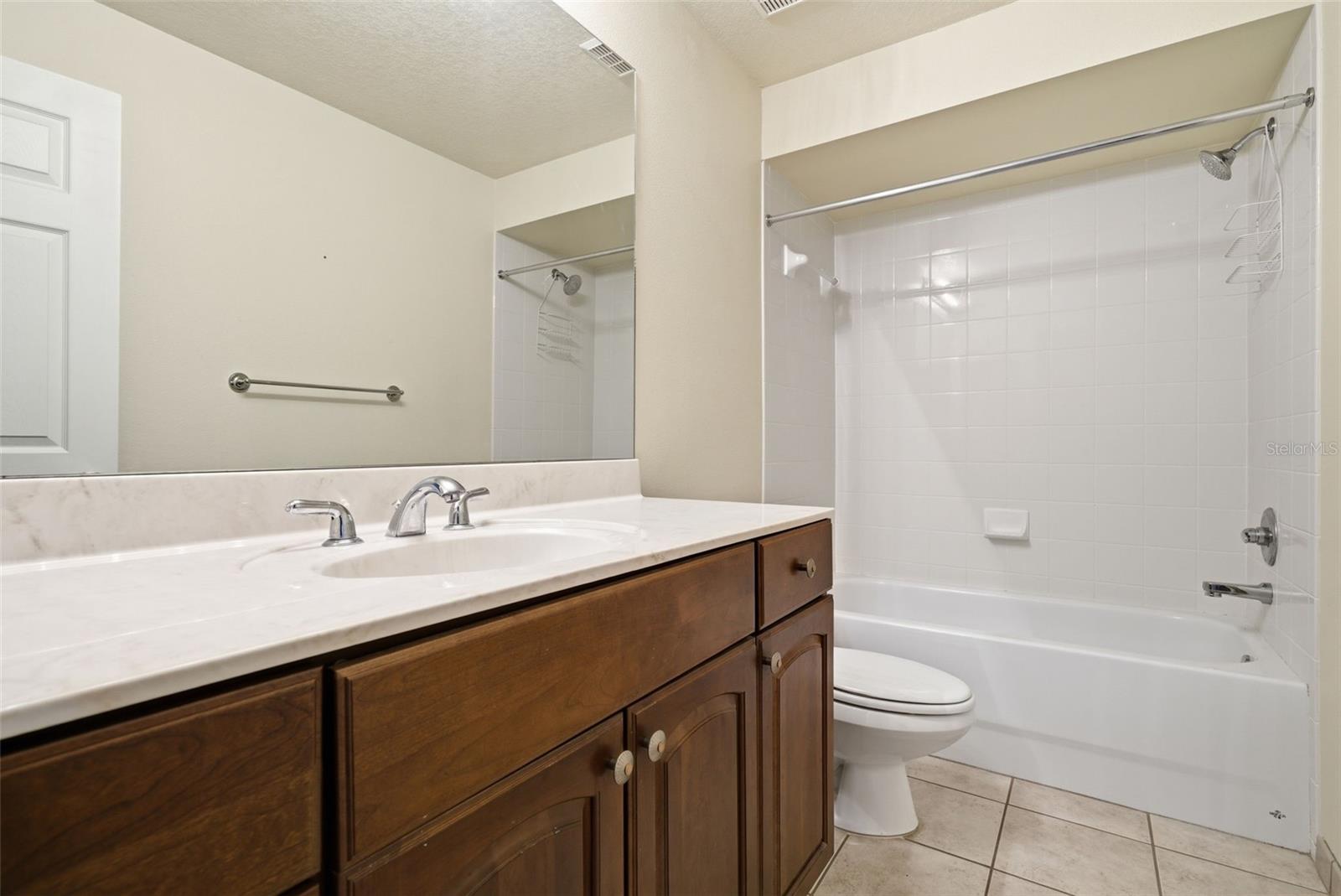 915 VISTA VERDE LN — photo 29