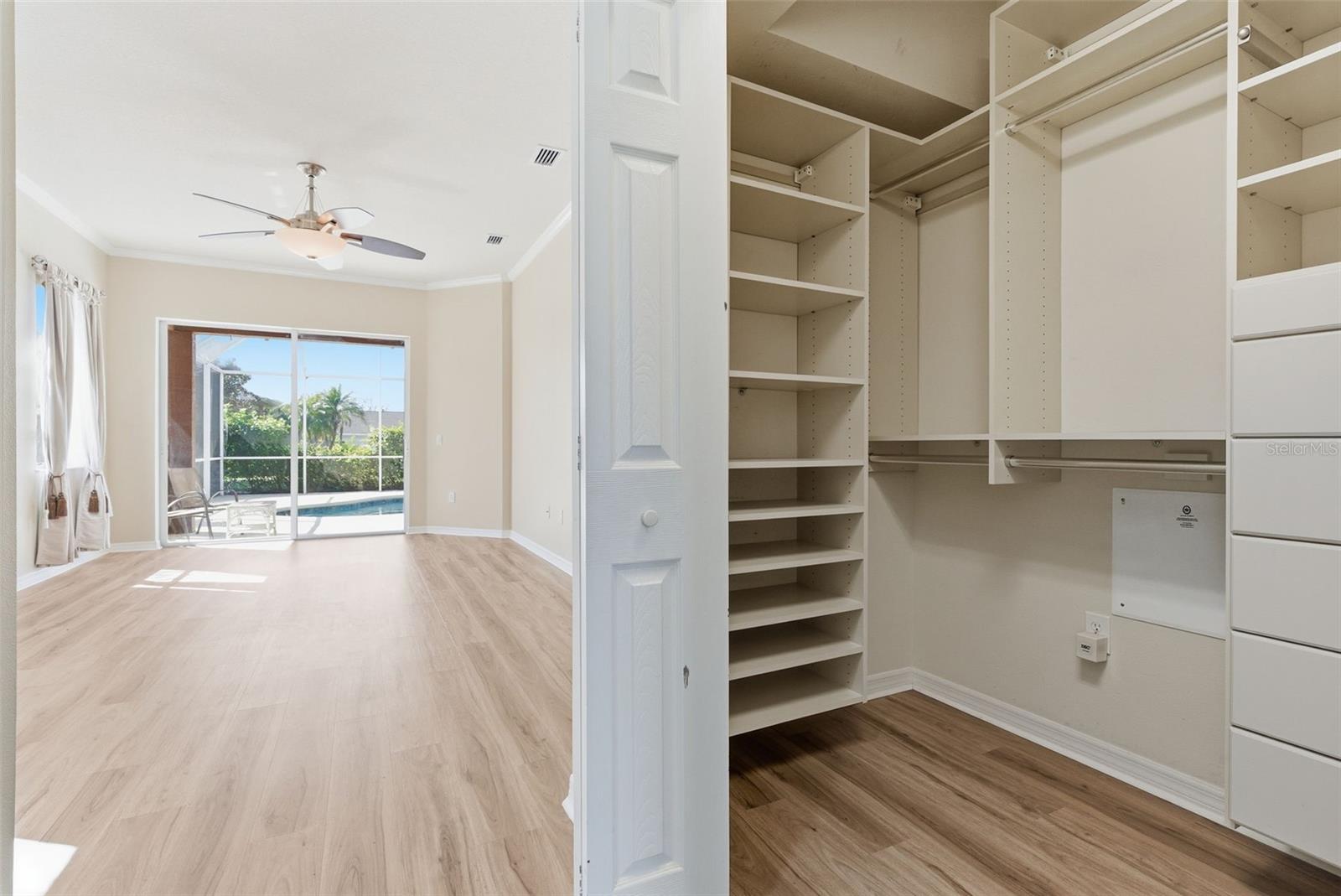 915 VISTA VERDE LN — photo 22