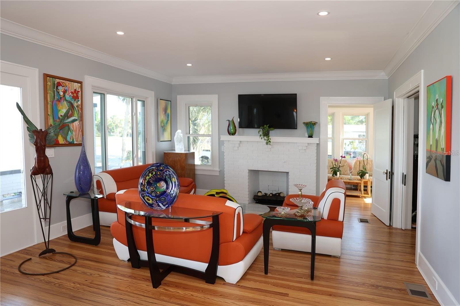 2041 BEACH DR SE — photo 18