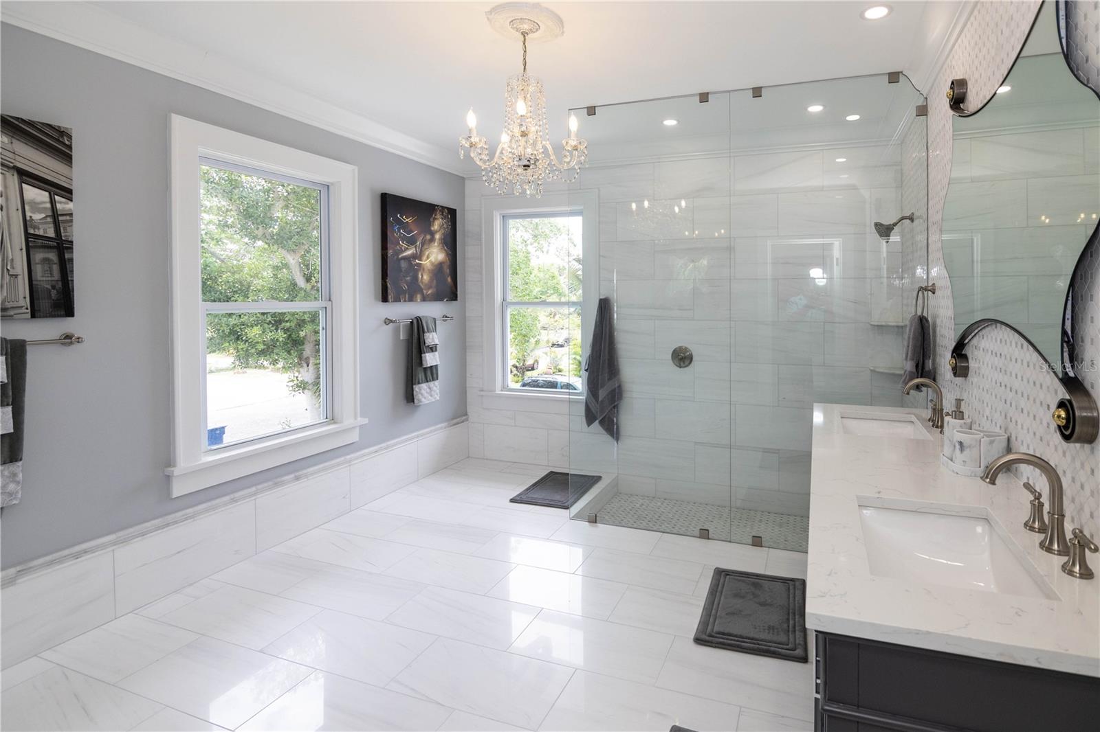 2041 BEACH DR SE — photo 23