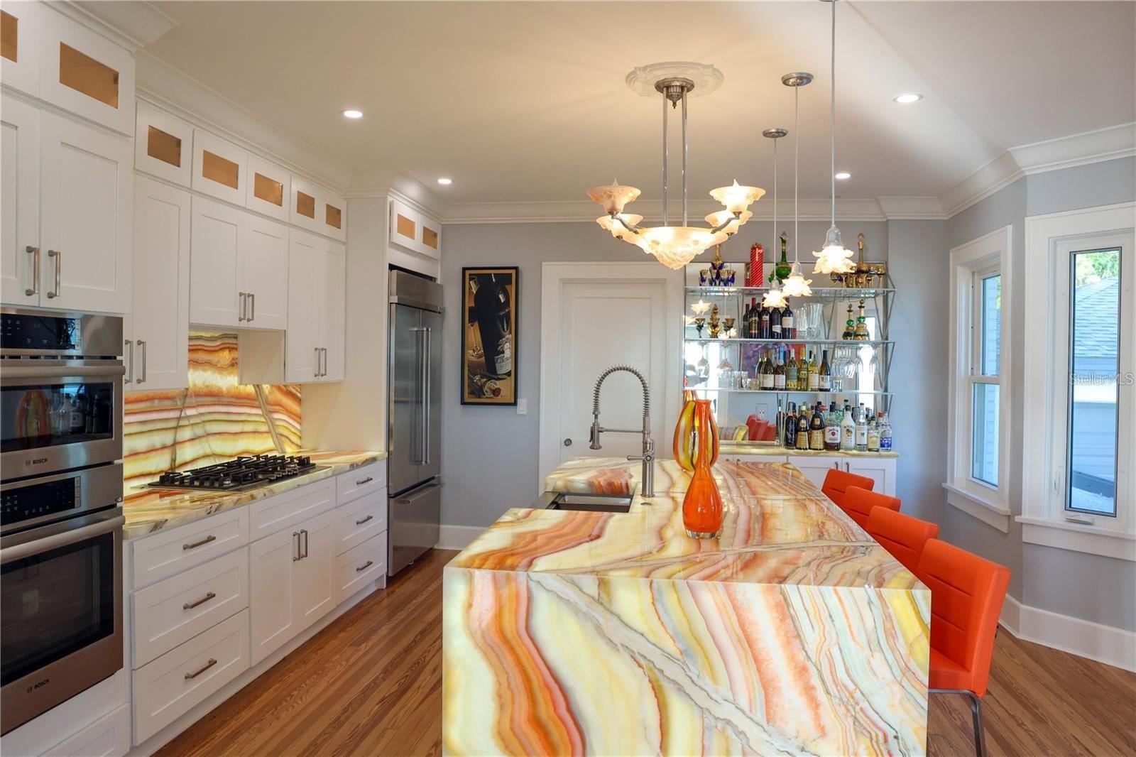 2041 BEACH DR SE — photo 13