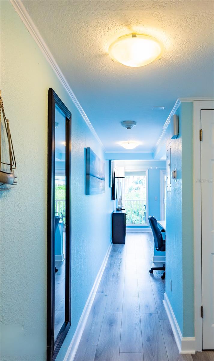 2506 N ROCKY POINT DR #275 — photo 13