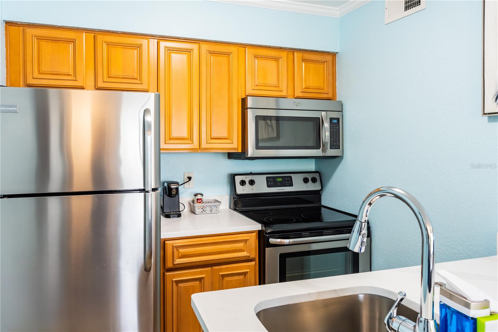 2506 N ROCKY POINT DR #275 — photo 12