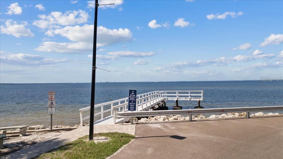 2506 N ROCKY POINT DR #275 — photo 26