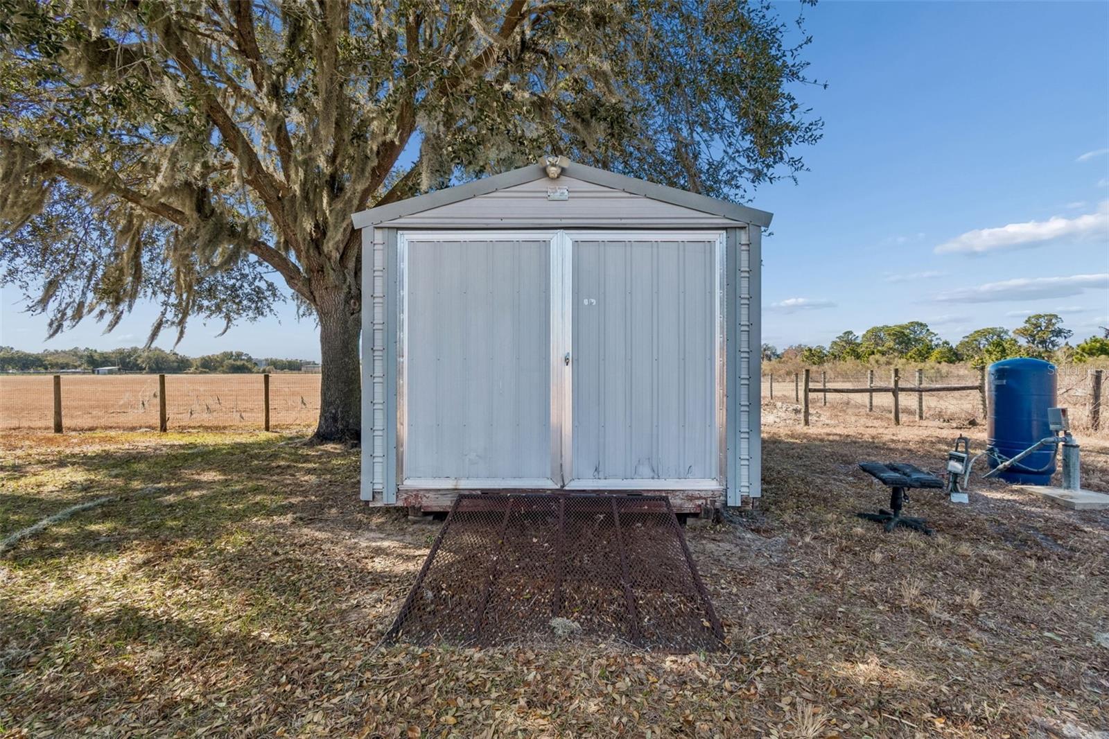 4026 MCINTOSH ESTATES LN — photo 94