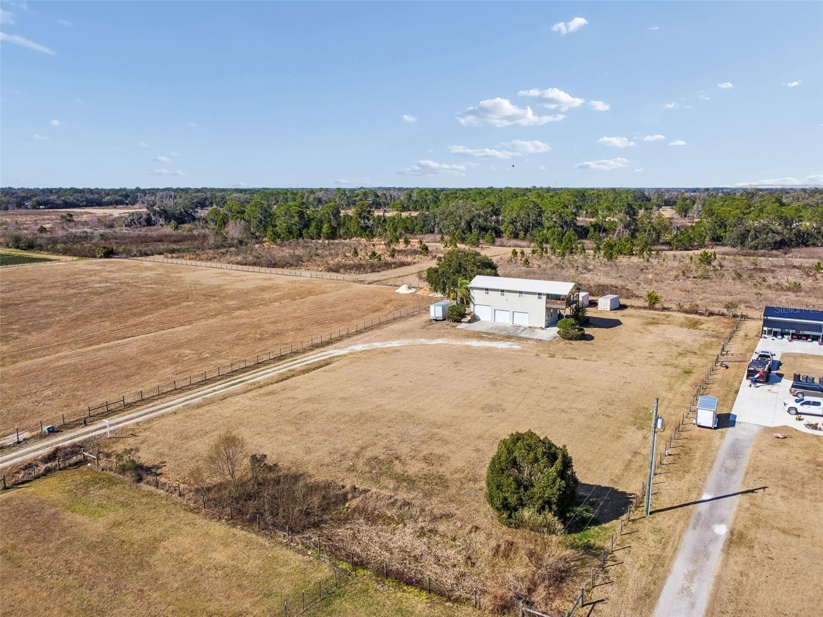 4026 MCINTOSH ESTATES LN — photo 85