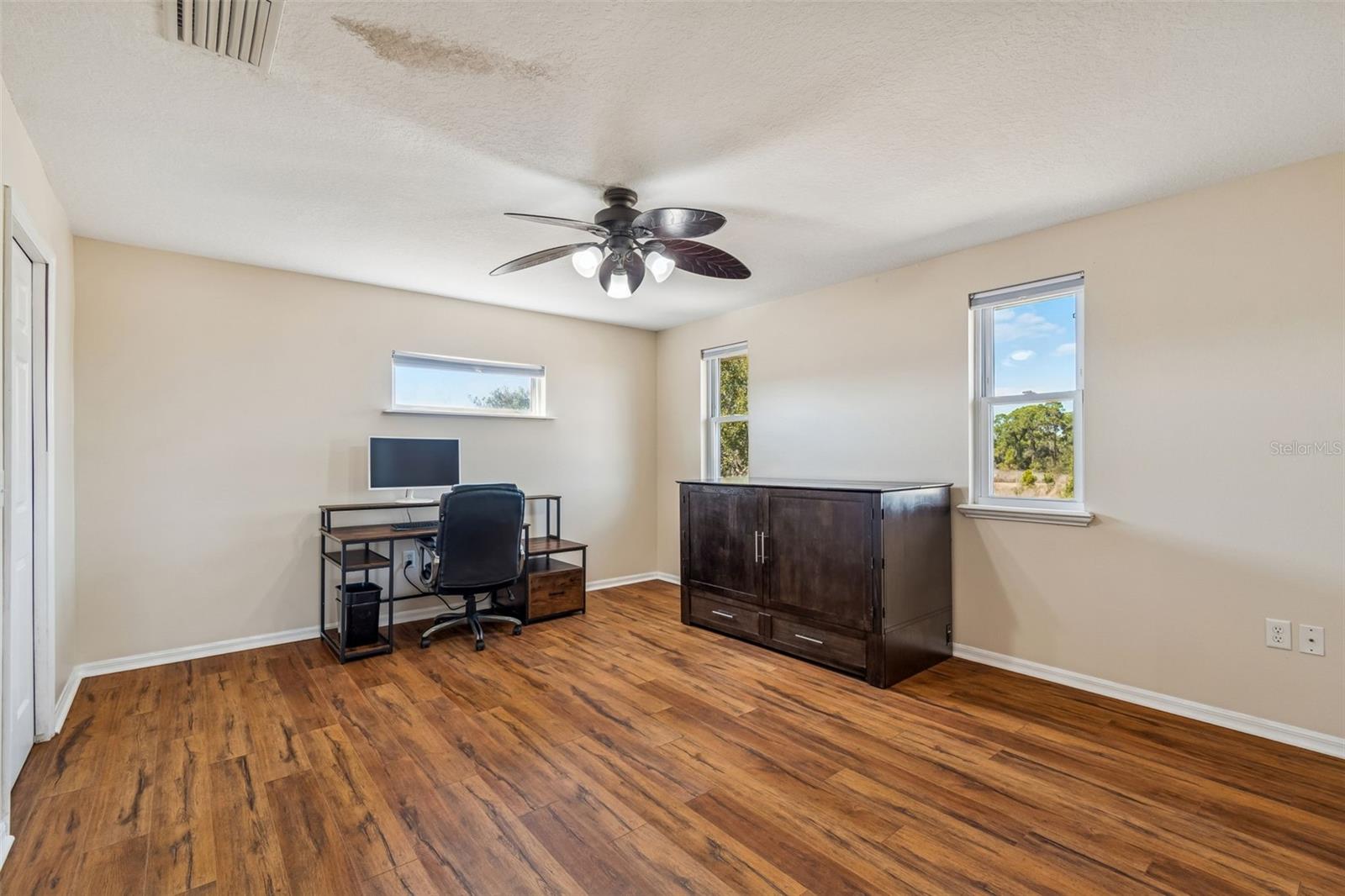 4026 MCINTOSH ESTATES LN — photo 41