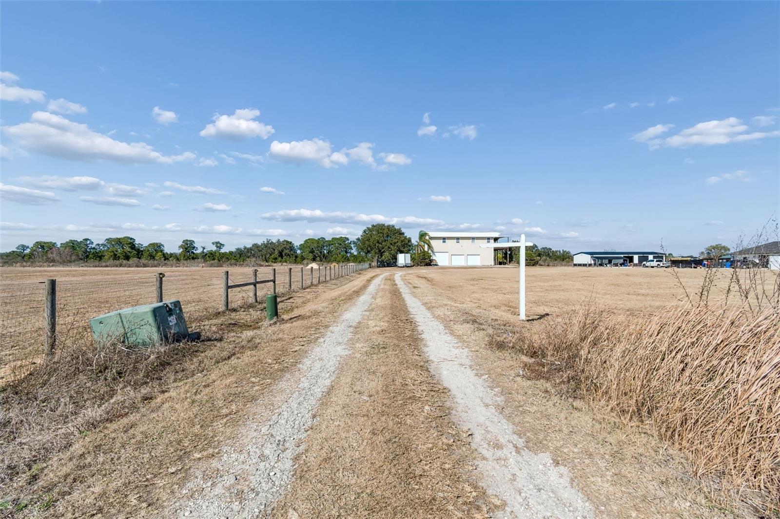 4026 MCINTOSH ESTATES LN — photo 86