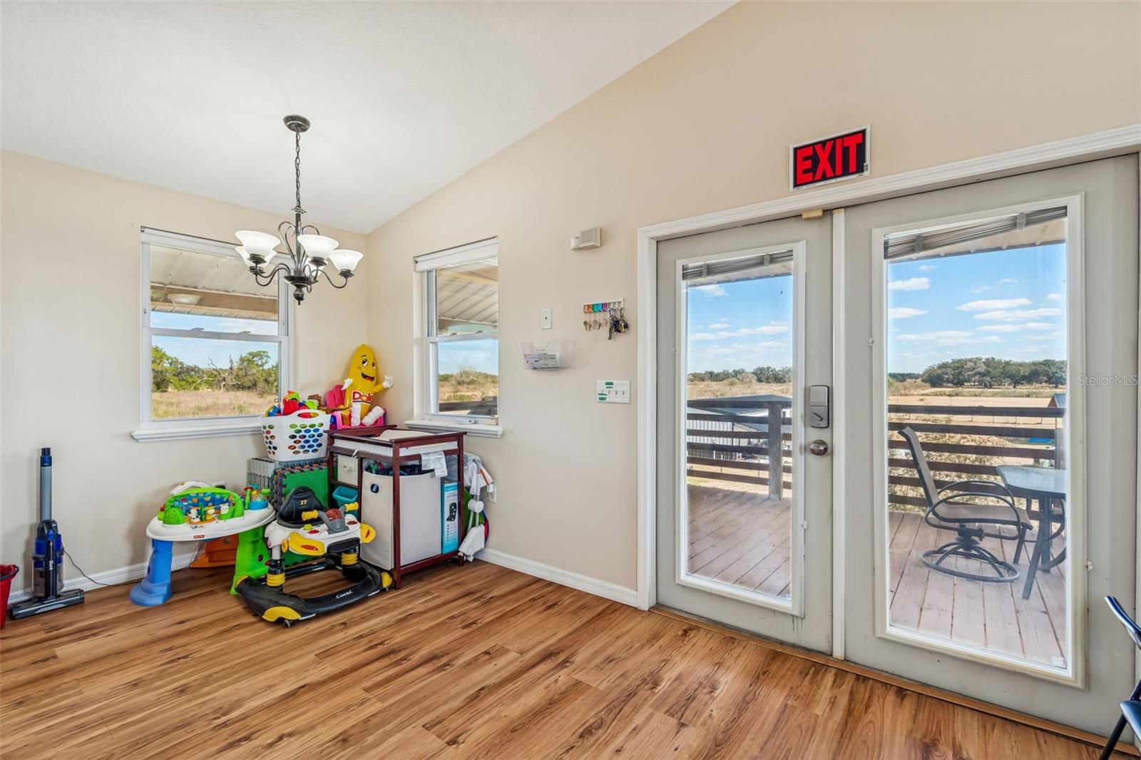 4026 MCINTOSH ESTATES LN — photo 15