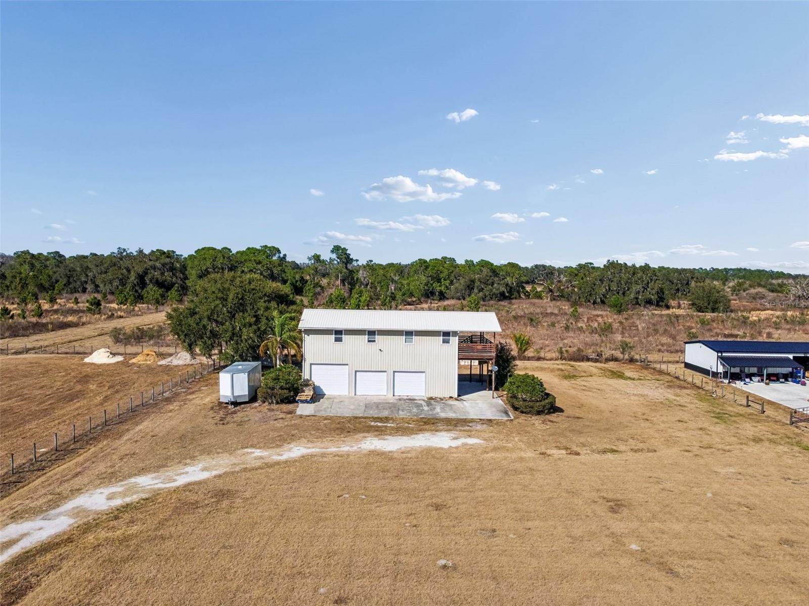 4026 MCINTOSH ESTATES LN — photo 81