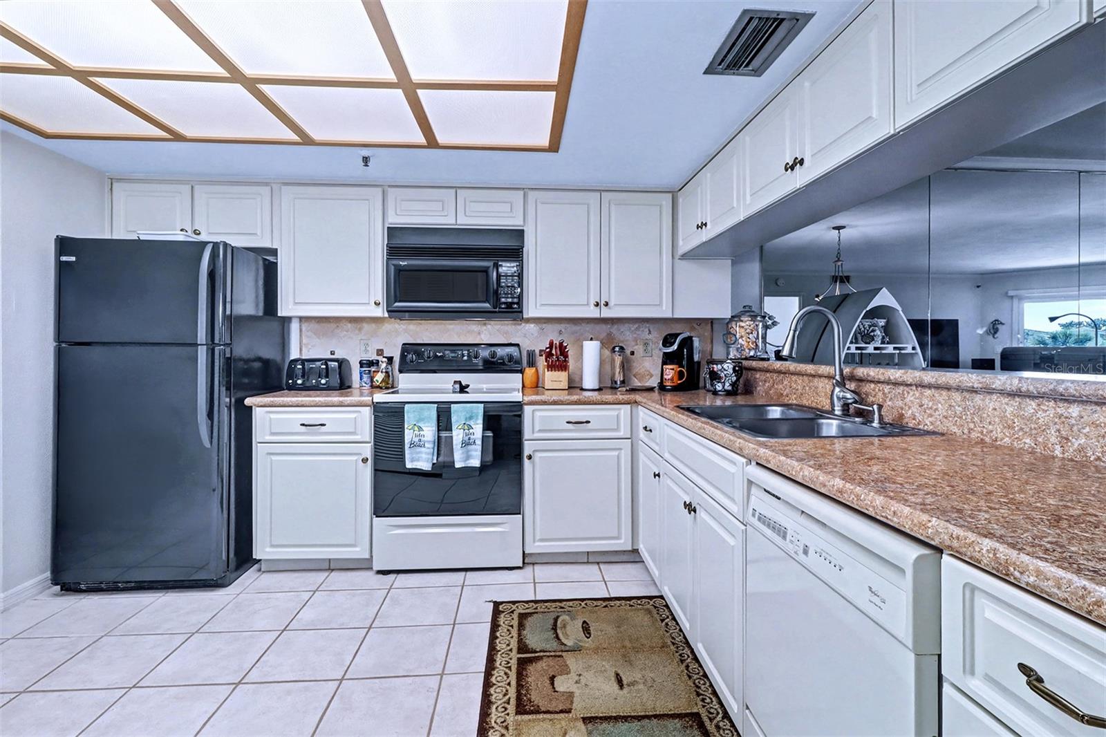 18400 GULF BLVD #1302 — photo 16