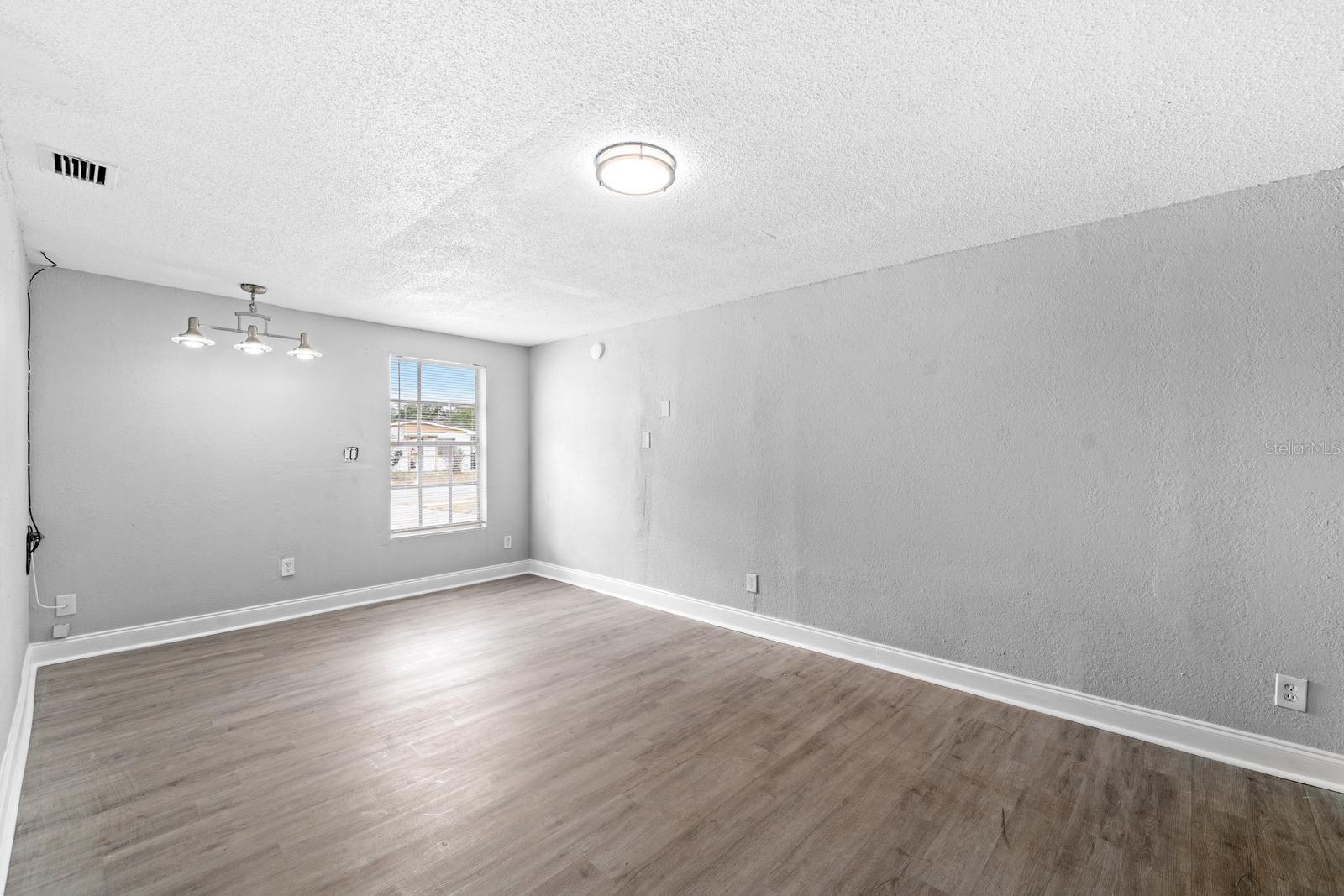 4220 E POWHATAN AVE — photo 7