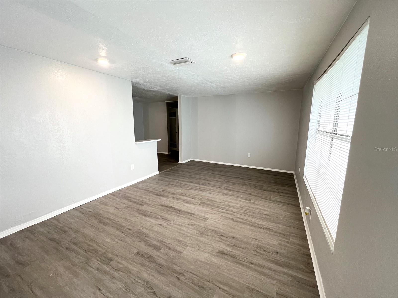 4220 E POWHATAN AVE — photo 4