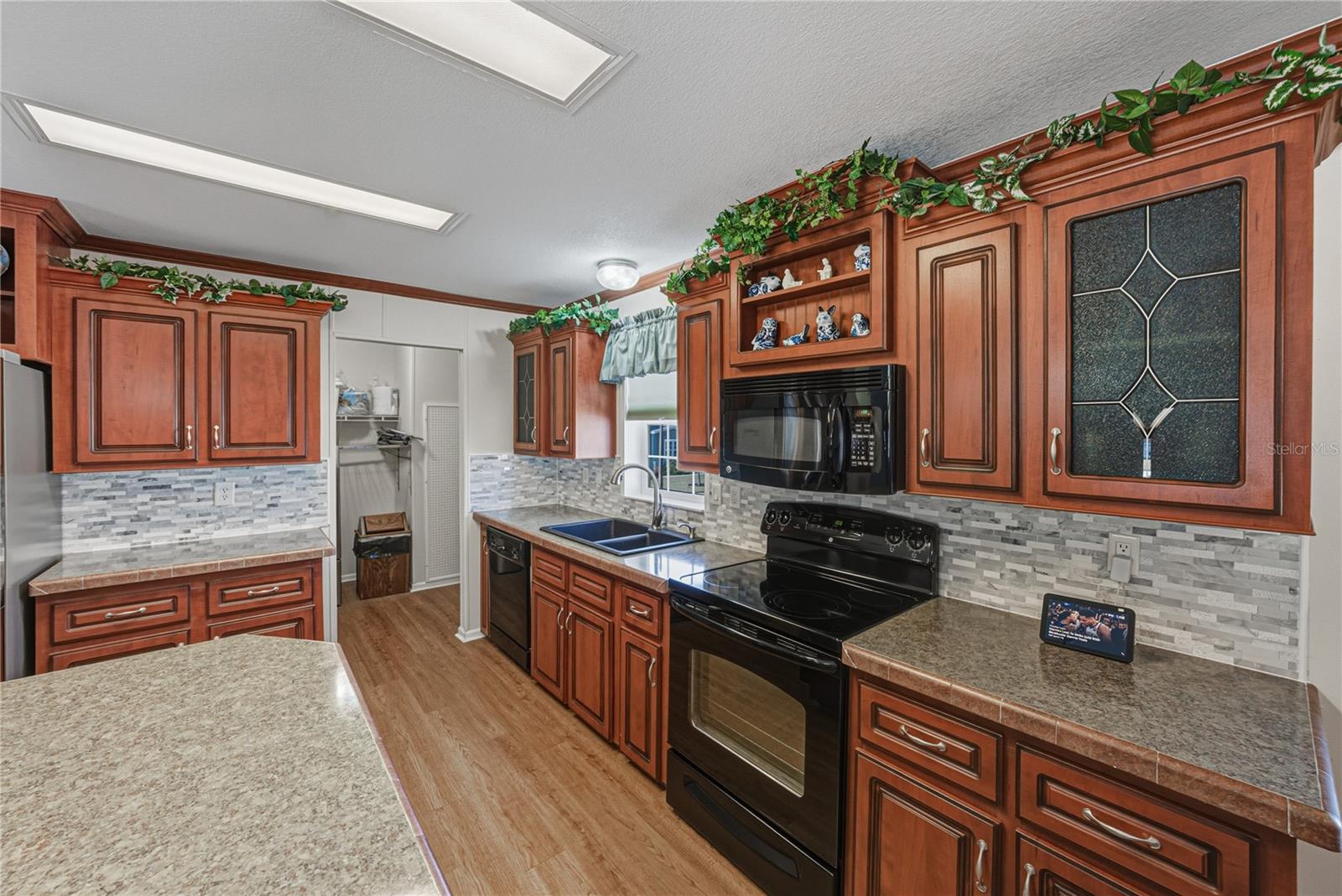 37519 COREY LEWIS AVE — photo 22