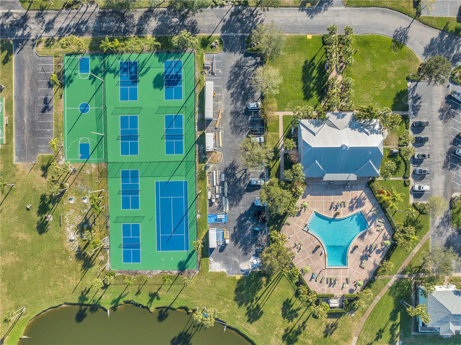 4728 BEACH DR SE #A — photo 33