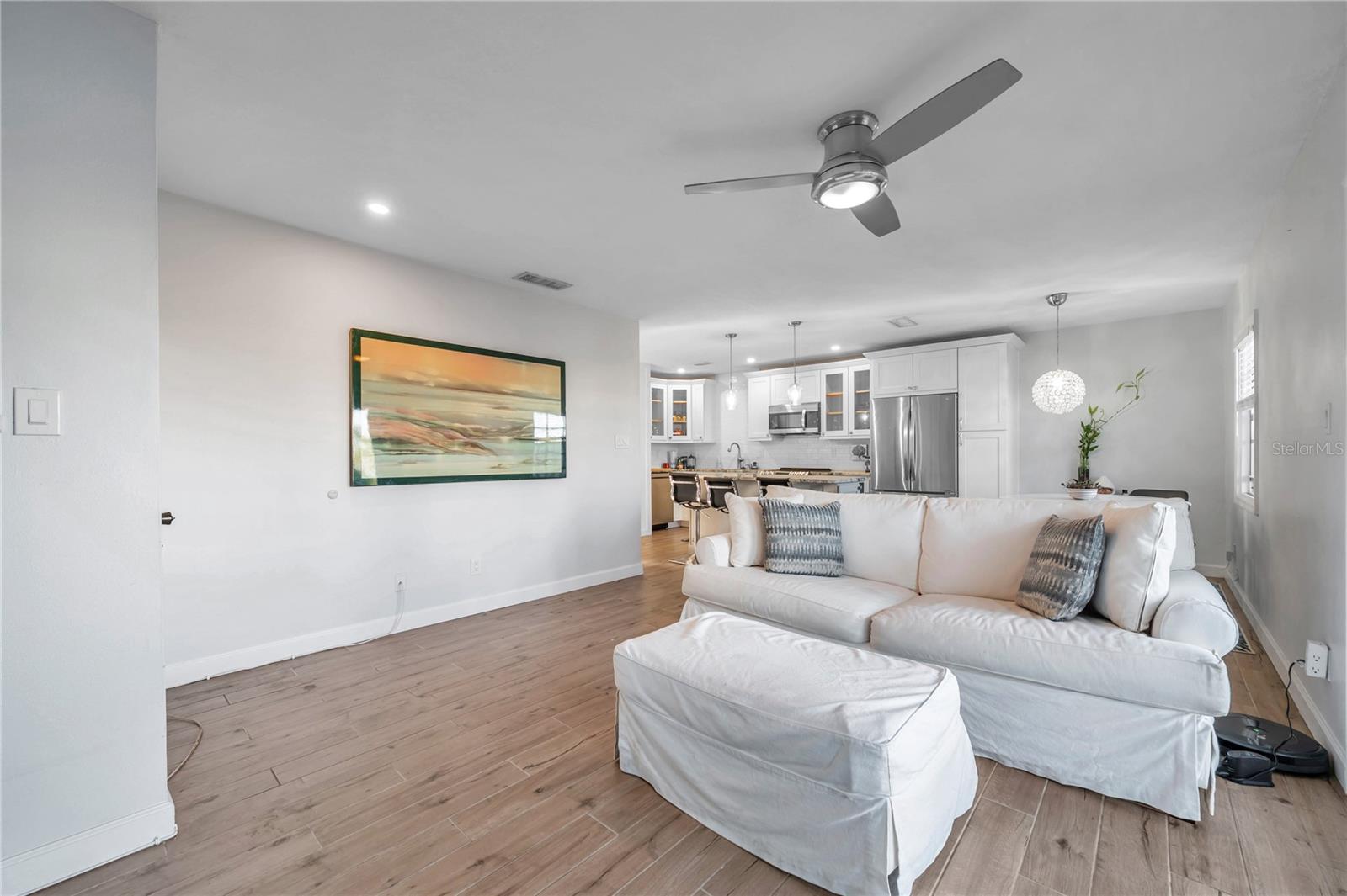 4728 BEACH DR SE #A — photo 4