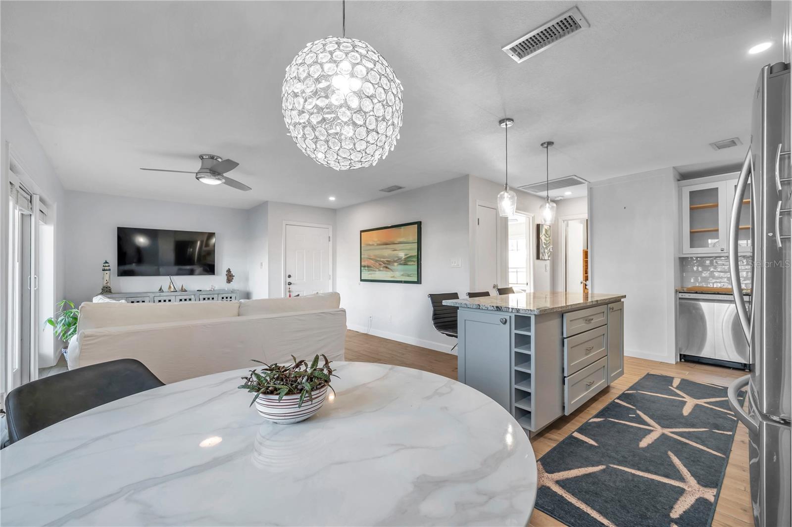 4728 BEACH DR SE #A — photo 8