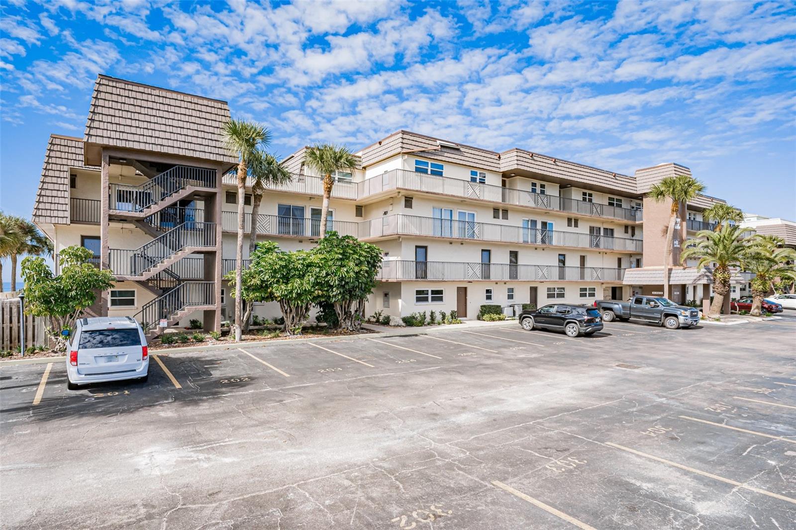 60 GULF BLVD #203 — photo 44