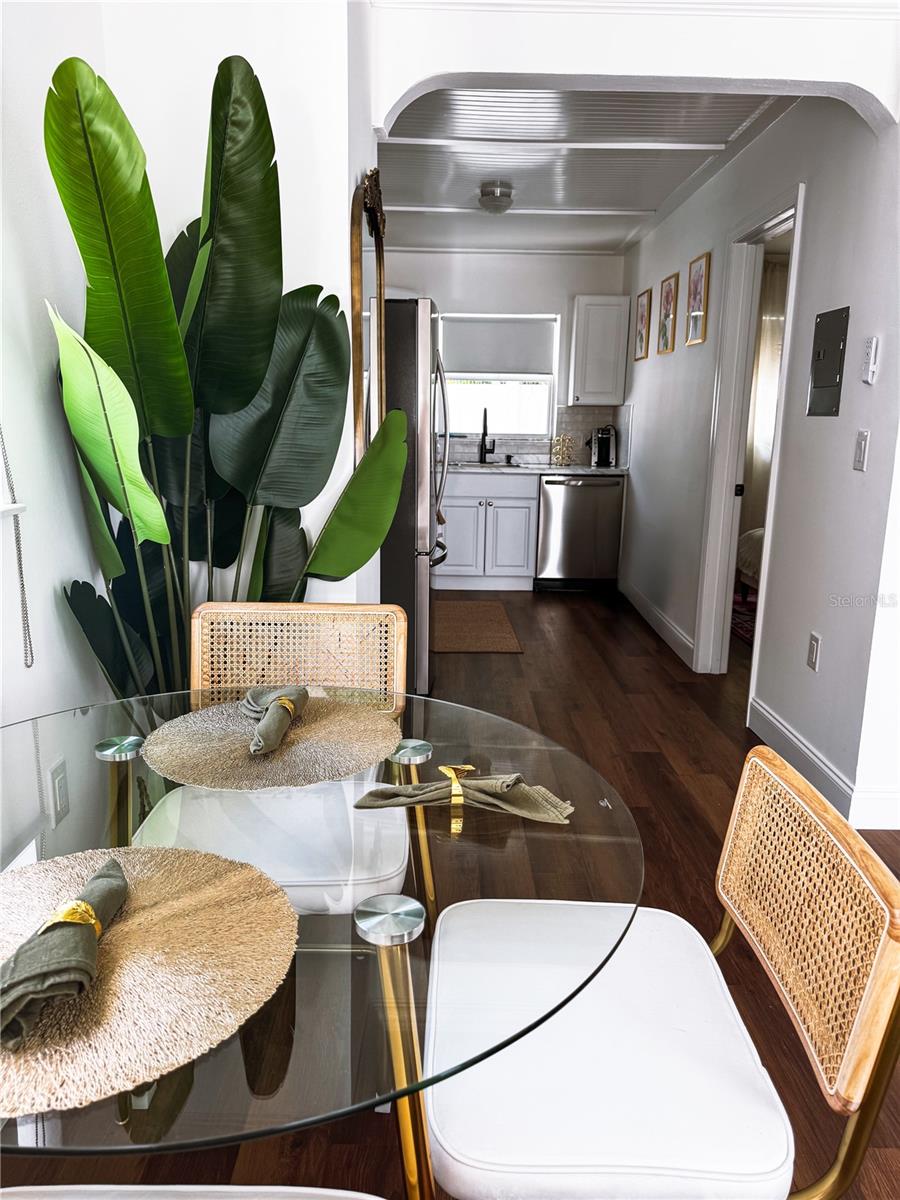 107 4TH AVE — photo 8