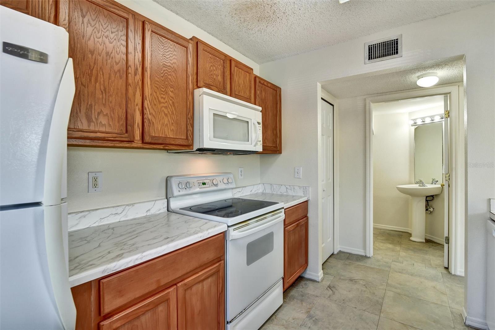 10805 KEYS GATE DR — photo 9
