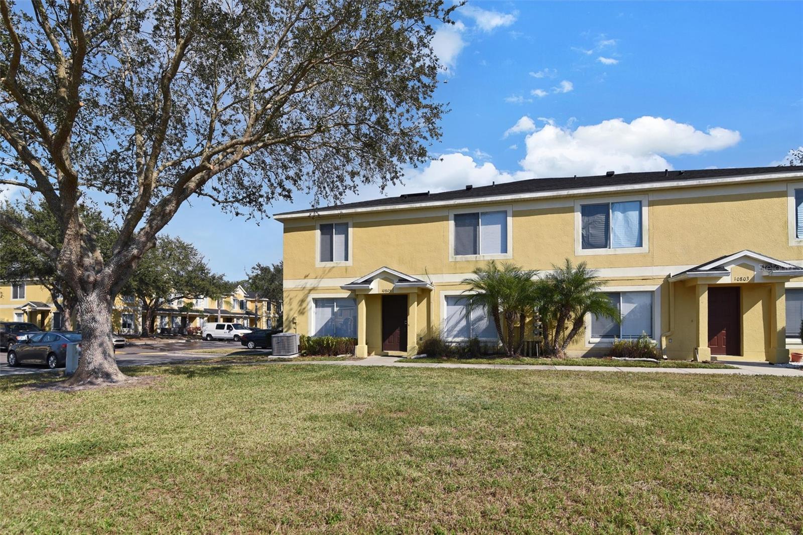 10805 KEYS GATE DR — photo 3