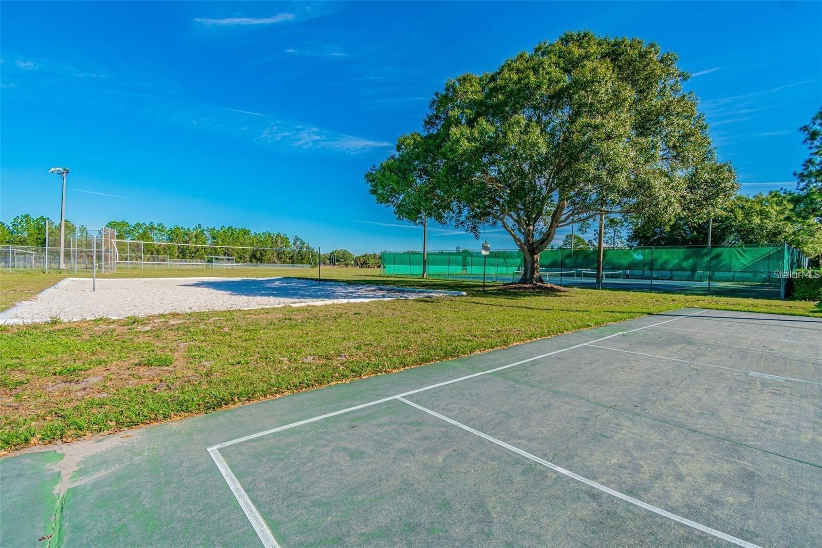10805 KEYS GATE DR — photo 35