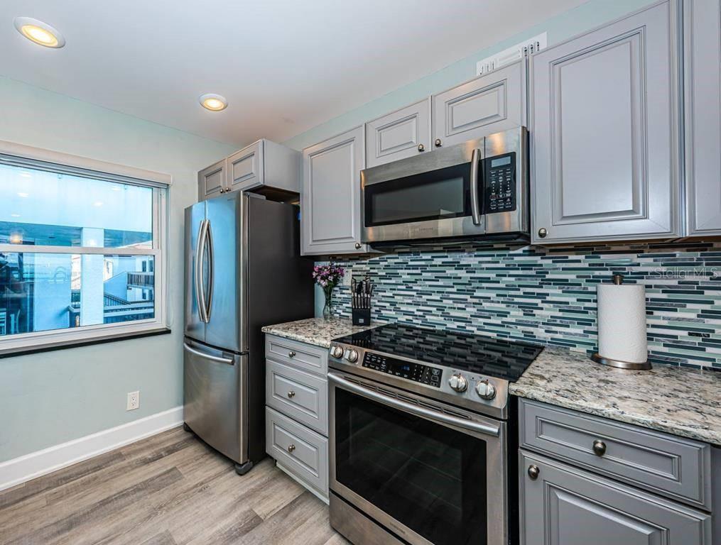 6265 SUN BLVD #309 — photo 7