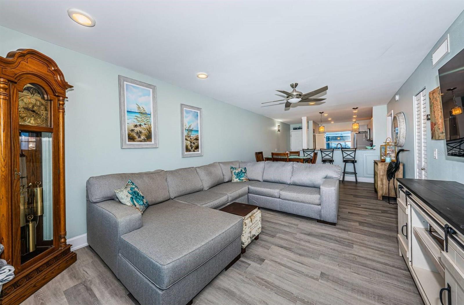 6265 SUN BLVD #309 — photo 4