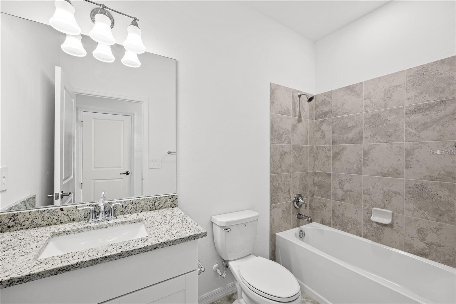 11130 BALFOUR ST — photo 26
