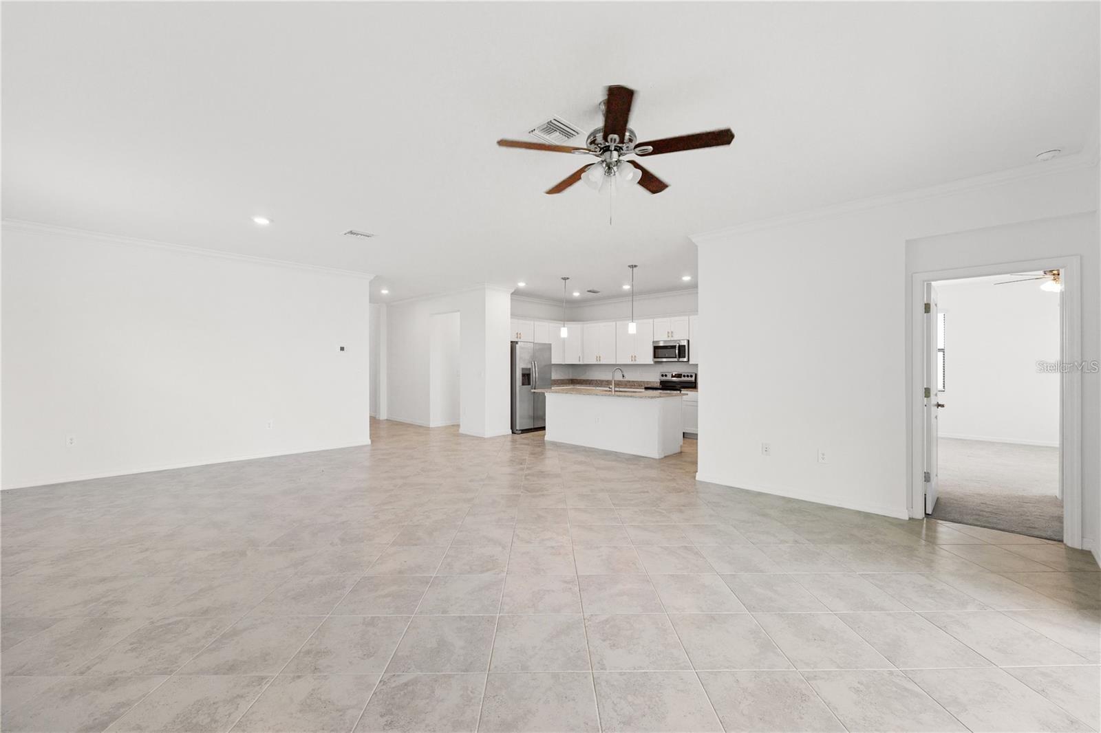 11130 BALFOUR ST — photo 6