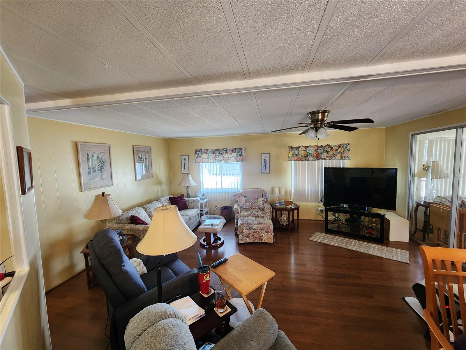 403 DUBLIN AVE — photo 9