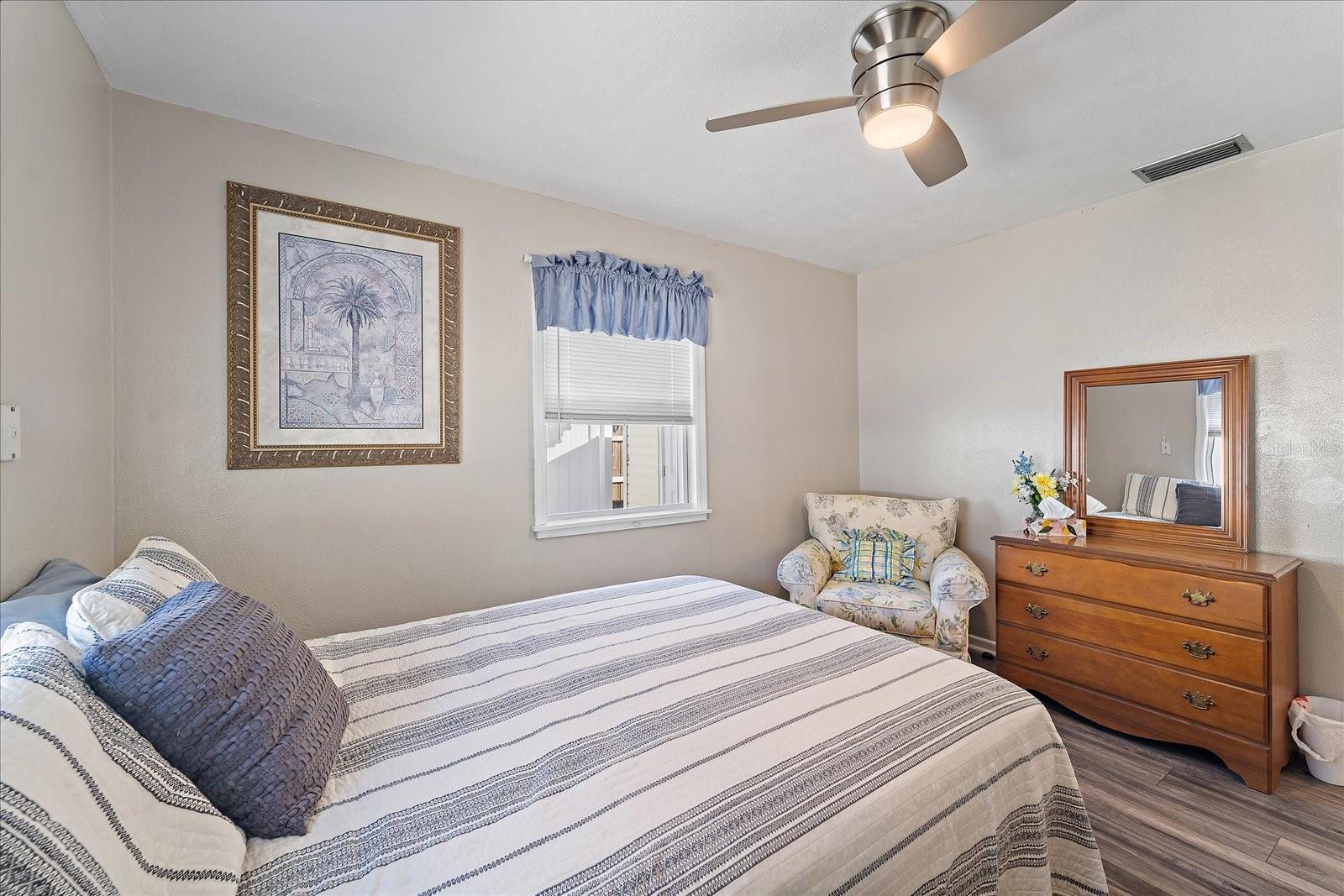1220 S BRINK AVE — photo 31
