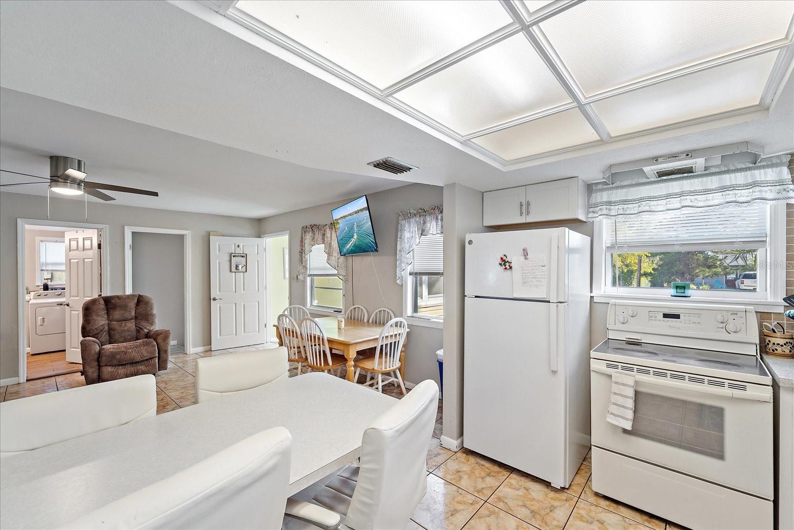 1220 S BRINK AVE — photo 26