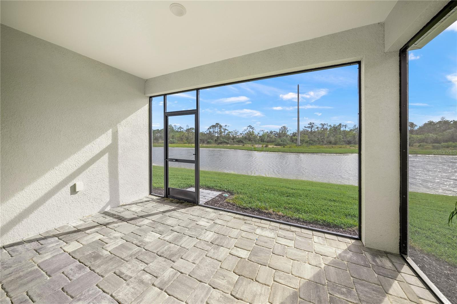9533 LUNAR DOVE DR — photo 26
