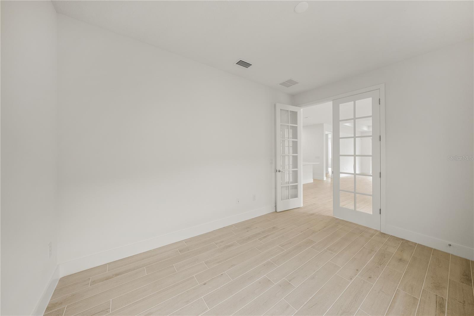 9533 LUNAR DOVE DR — photo 20