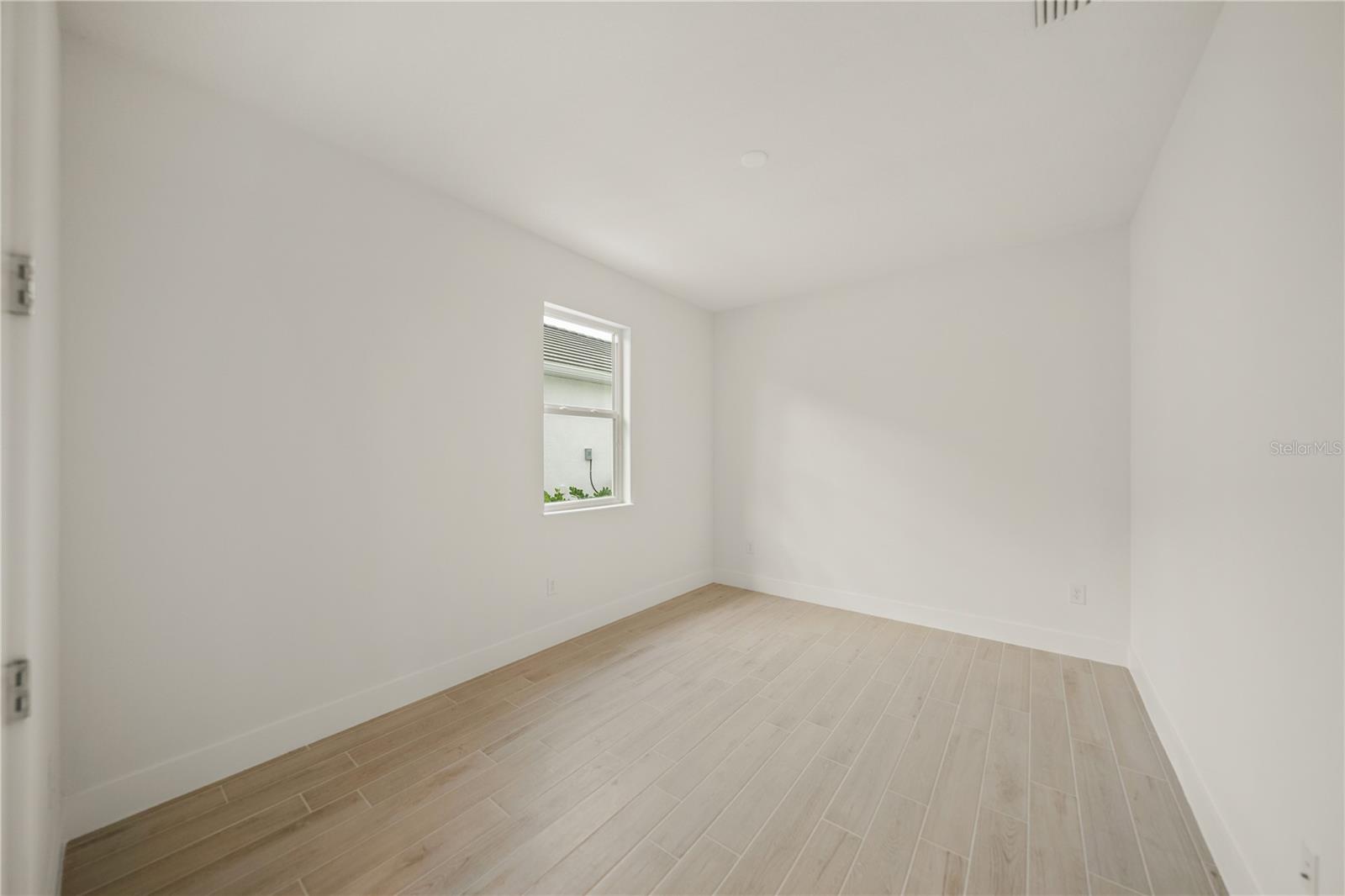 9533 LUNAR DOVE DR — photo 19