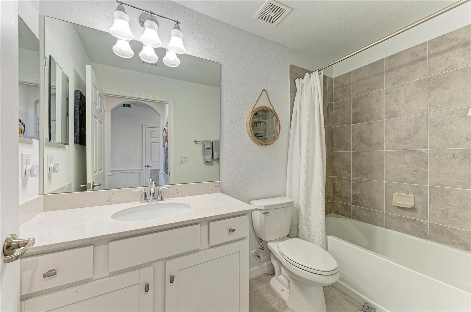 18114 GAWTHROP DR #306 — photo 29