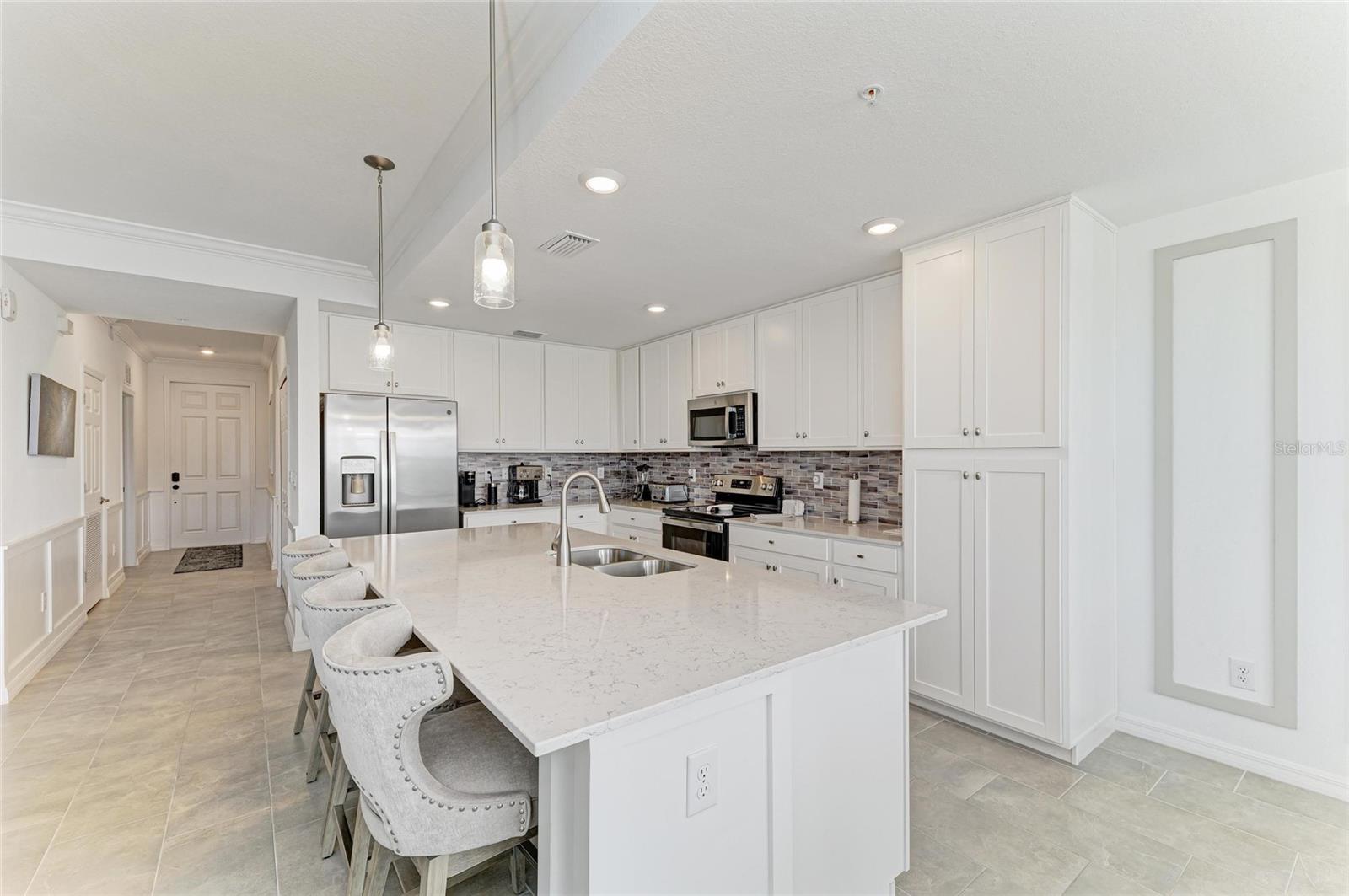 18114 GAWTHROP DR #306 — photo 15