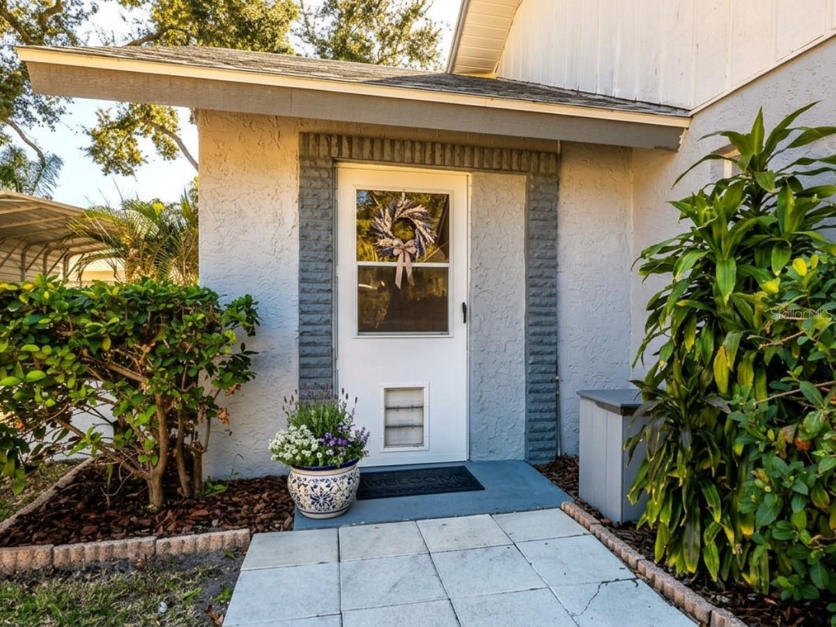 15912 ARMISTEAD LN — photo 35