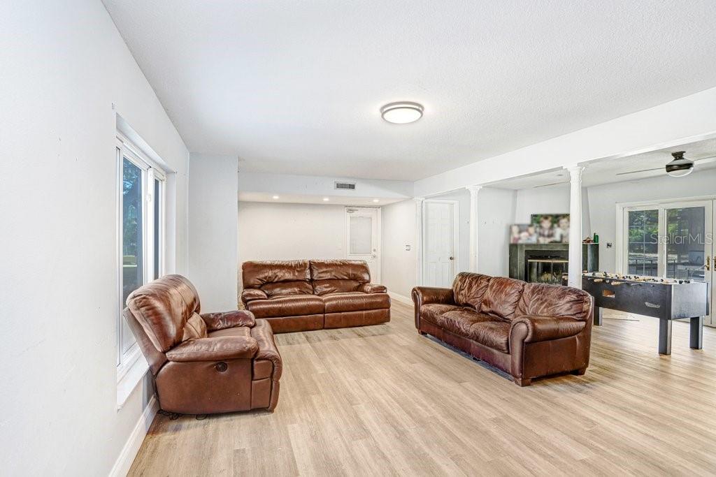 17308 TOBACCO RD — photo 8