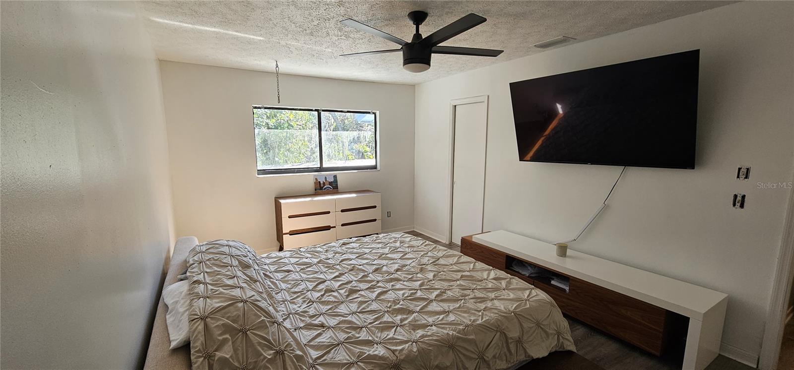 4520 GRAINARY AVE — photo 14