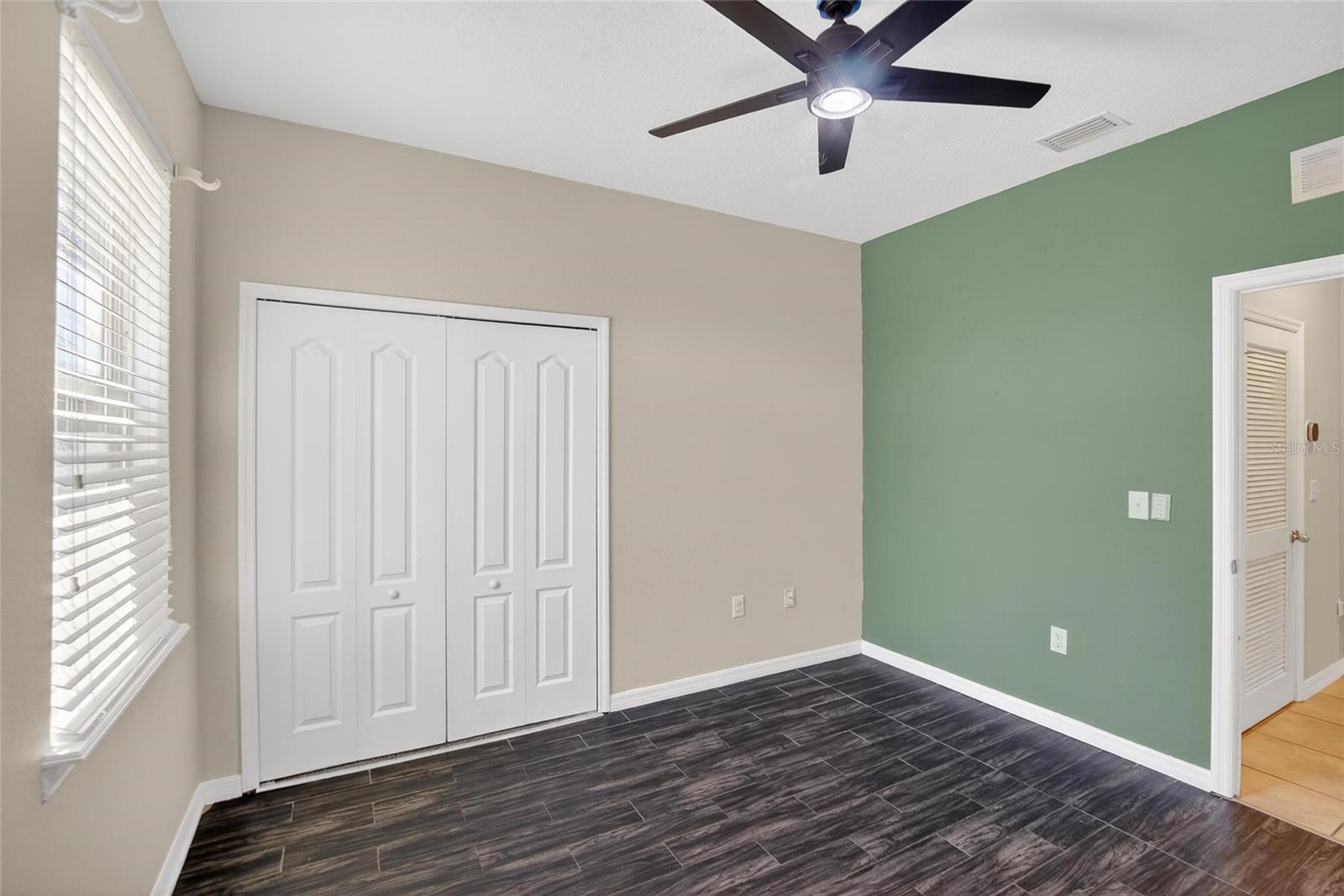 2819 HOLLY BLUFF CT — photo 23